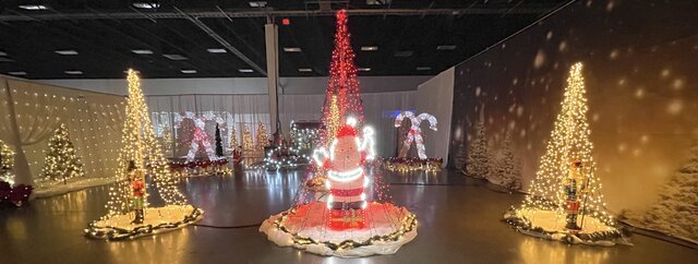 Led Display with Candy Canes