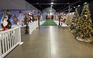 Christmas Walk Thru